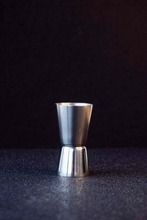 25/50 simple silver cup - Elegant and durable silver cup for any occasion, buy now for a touch of sophistication.