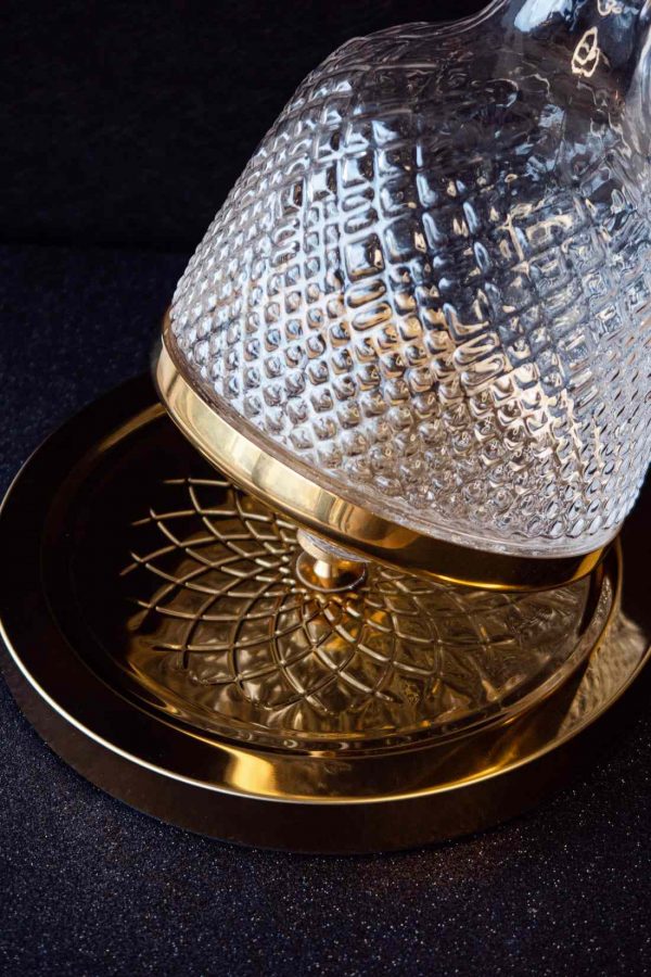 Enhance your wine experience with this elegant rotating wine decanter for aerating and serving your favorite wines