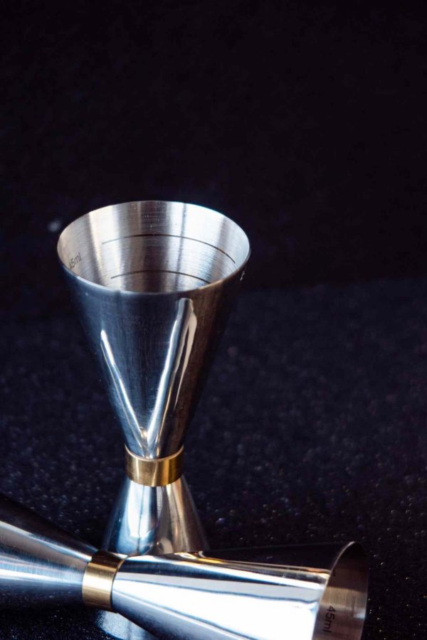 Premium 30/60 Silver Vase with Elegant Gold Strip Detail - Stylish home decor to elevate your space. Buy now for a touch of luxury!