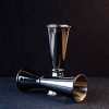 Stylish Jug 30/60 Glossy Black - Elegant and modern design for your kitchen, perfect for pouring drinks. Buy online now!