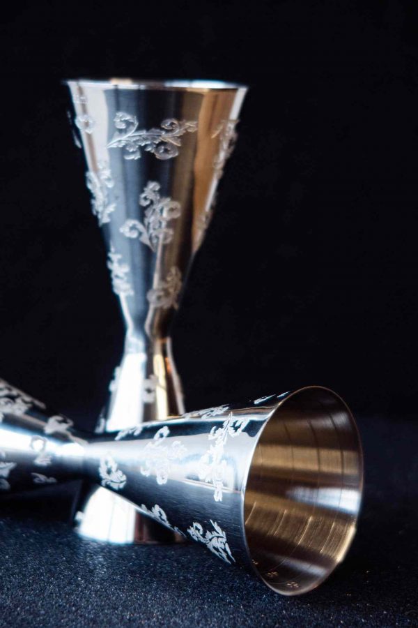 Exquisite Carven Silver Jug 30/60 - Luxury craftsmanship for elegant dining - Buy online for a touch of sophistication.