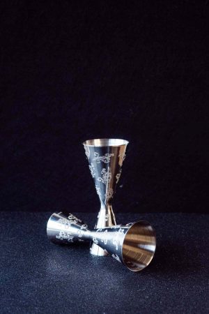 Shiny Carven Silver Jug 30/60 - Luxury Home Decor Accent Piece for Elegance and Sophistication