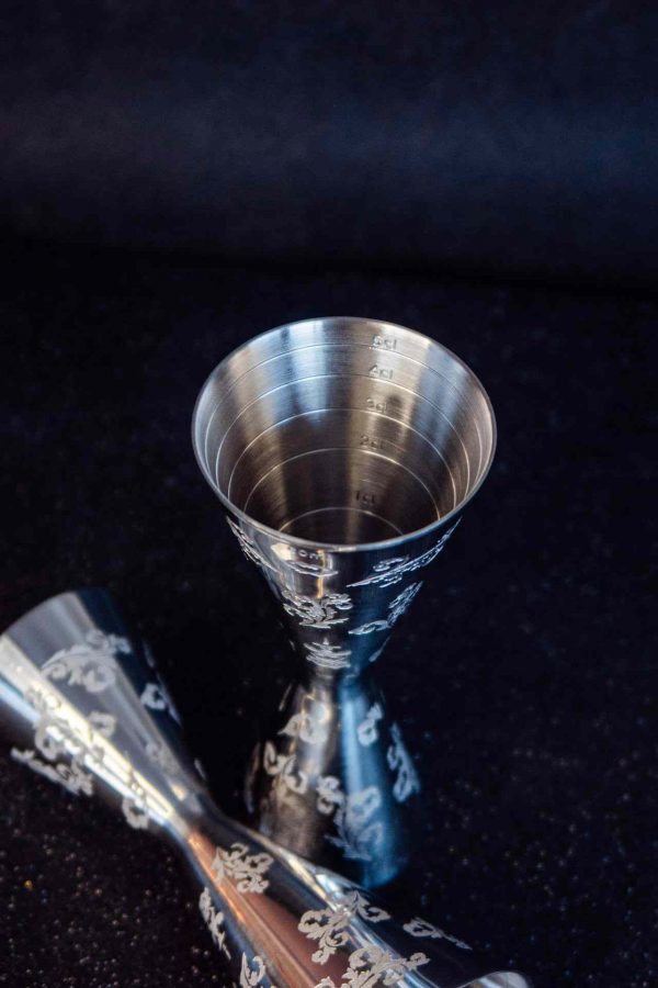 Premium Carven Bar Kit - Elevate Your Cocktail Game with this Stylish Bartender Set. Perfect for Mixing Drinks at Home or Parties!