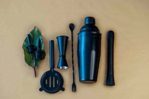 Stylish black matte bar kit for sophisticated at-home entertaining, perfect for your next gathering. Buy now for a touch of elegance!