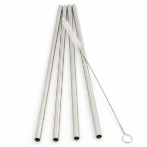 Set of 4 durable stainless steel straws, 21cm long. Eco-friendly and stylish alternative to plastic straws. Perfect for sipping in style.