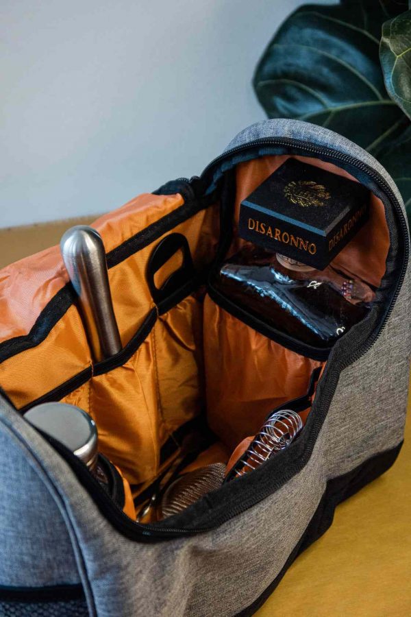 Stylish and practical bartender tool bag in elegant gray color, perfect for organizing all your bar essentials. Buy now for a professional setup!